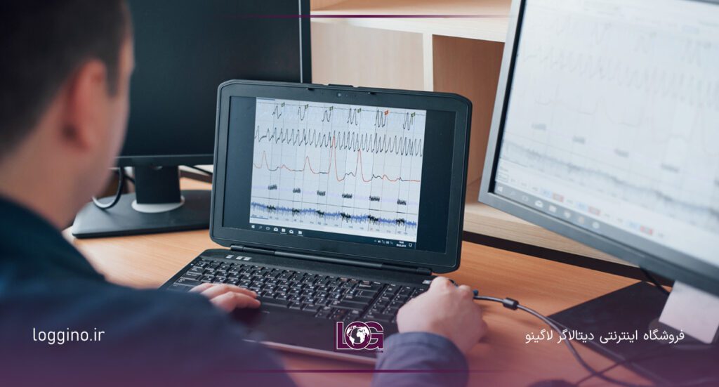 تصویری از مانیتورینگ در یک لپتاپ کوچک به همراه تصاویر گرافها
